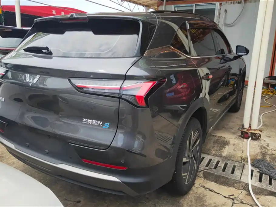 WULING AUTOMOBILE WULING XINGGUANG S