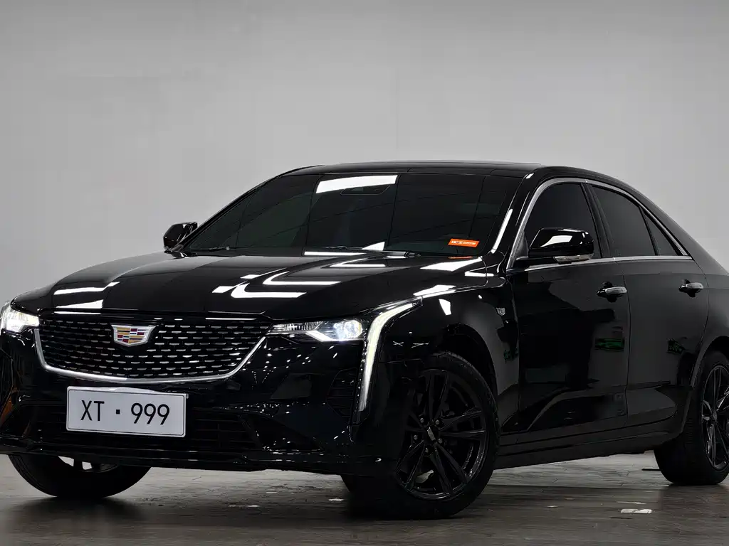 Cadillac CT4 2023