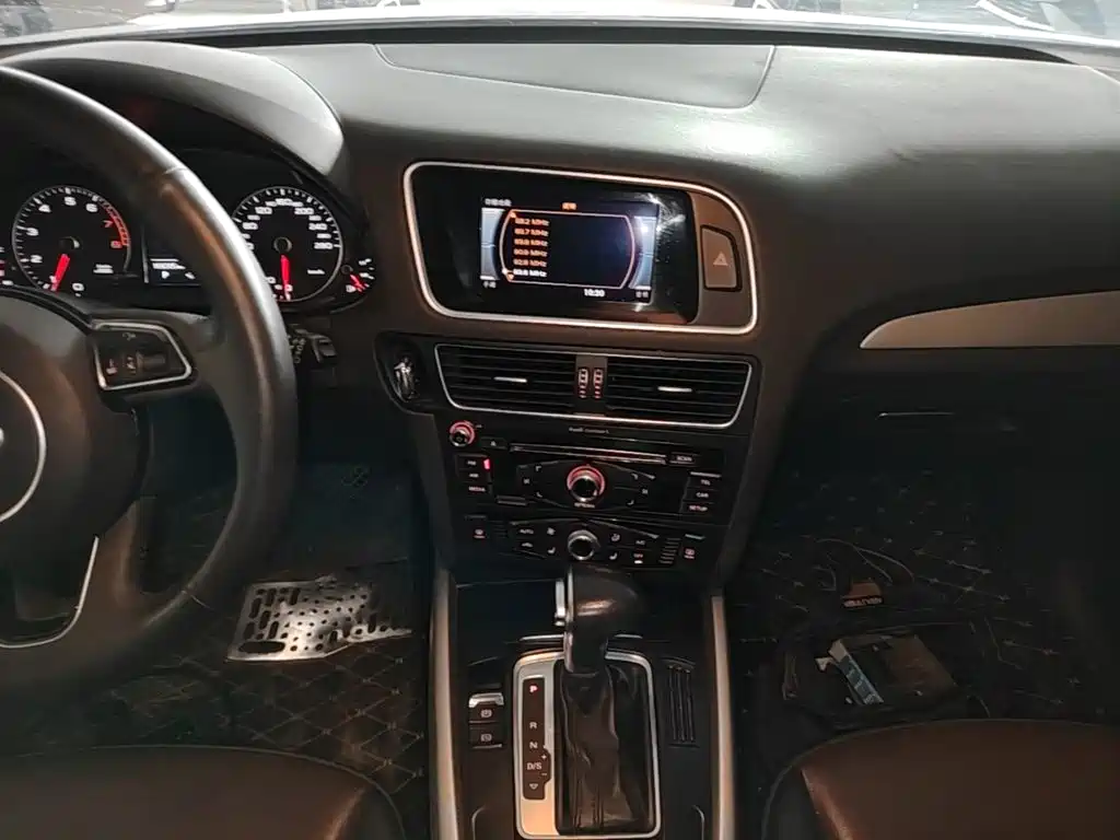 Audi Q5 — миниатюра 13