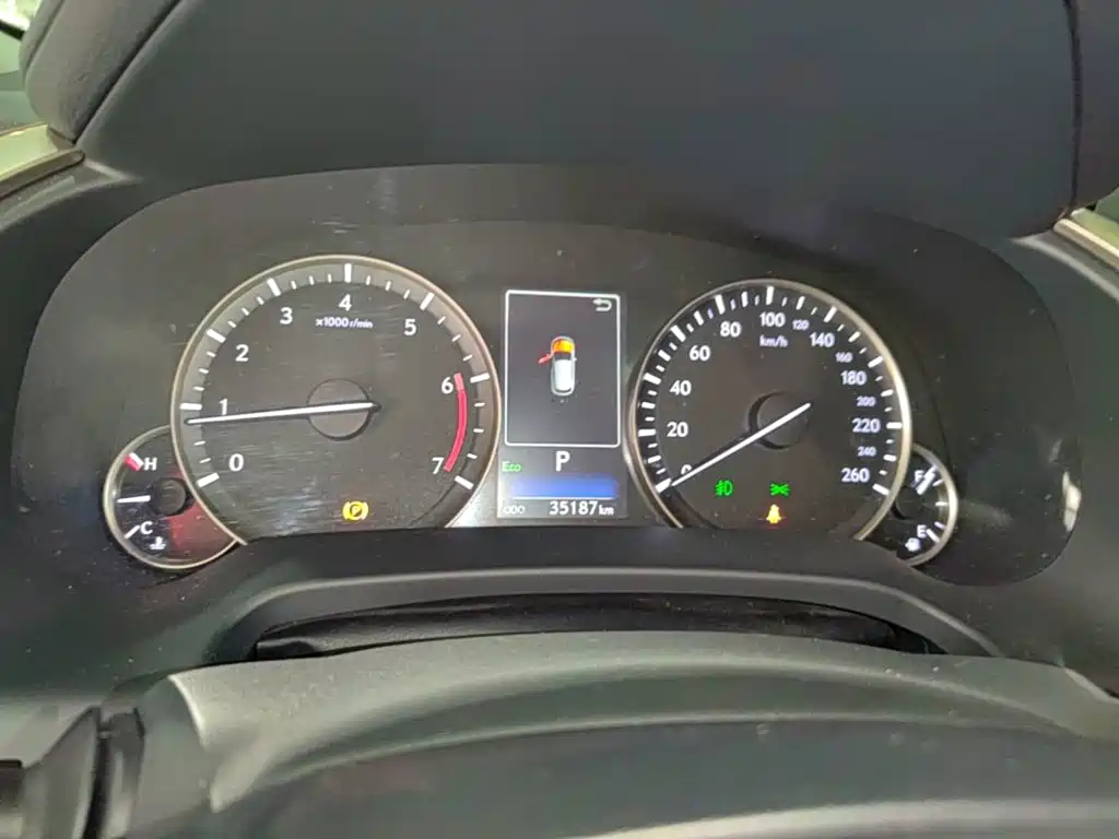 Lexus RX — миниатюра 12