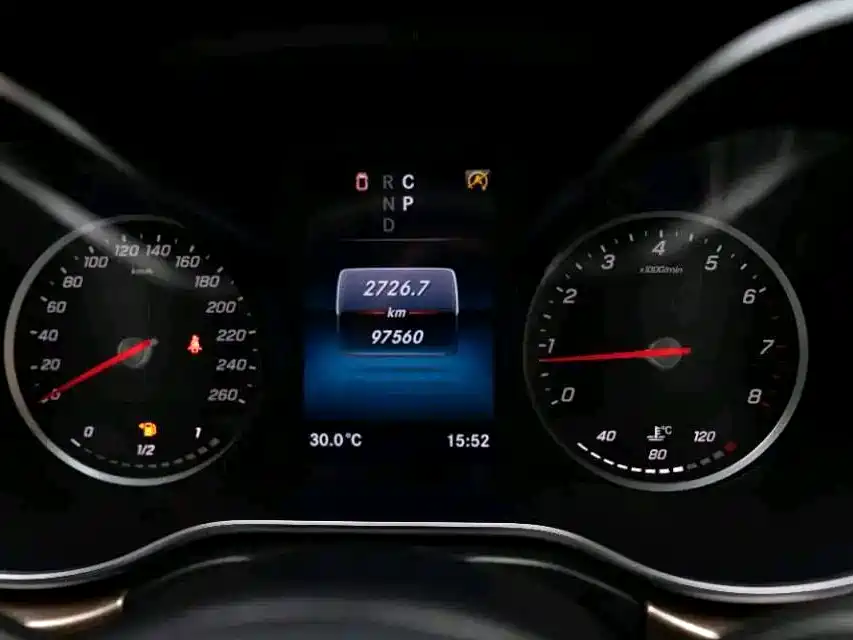 Mercedes-Benz V-Class — миниатюра 2