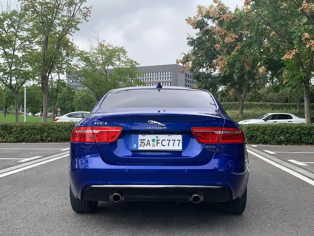 JAGUAR  XEL