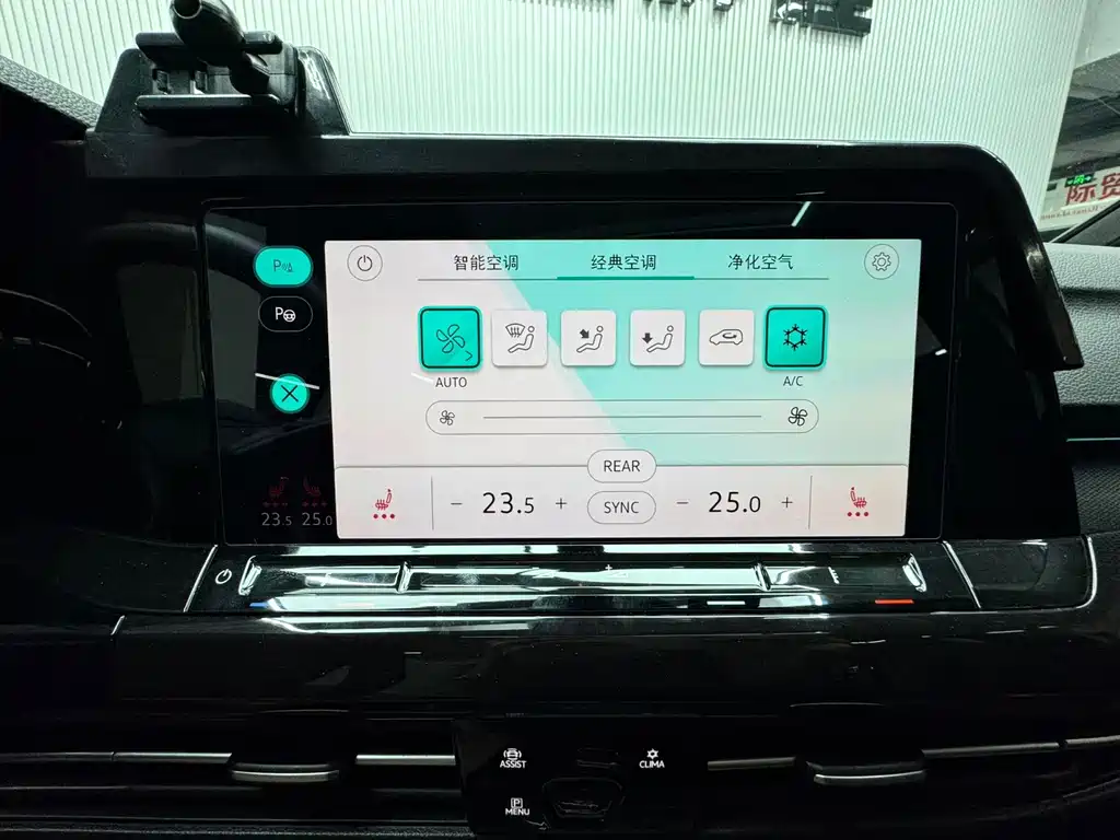 Volkswagen Golf — миниатюра 17