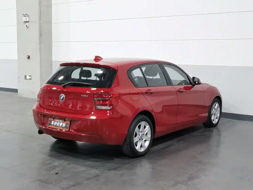 BMW 1 Series (Import) — миниатюра 2