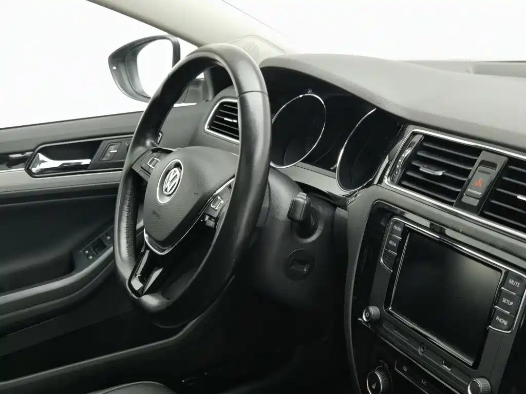 Volkswagen Sagitar — миниатюра 22