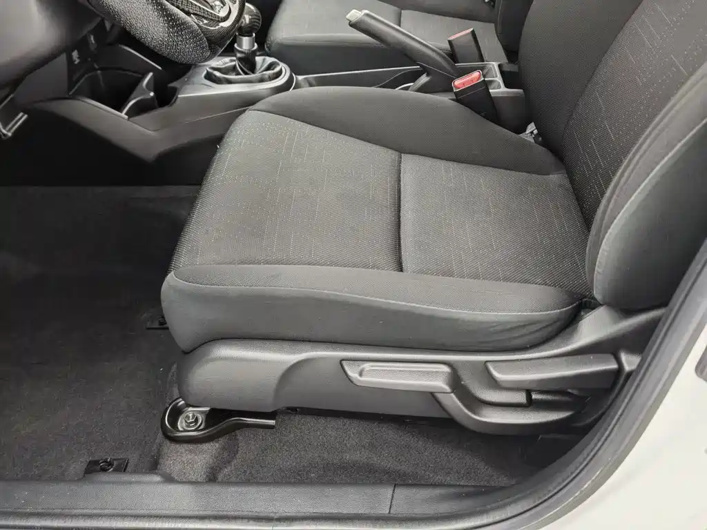 Honda Fit — миниатюра 20