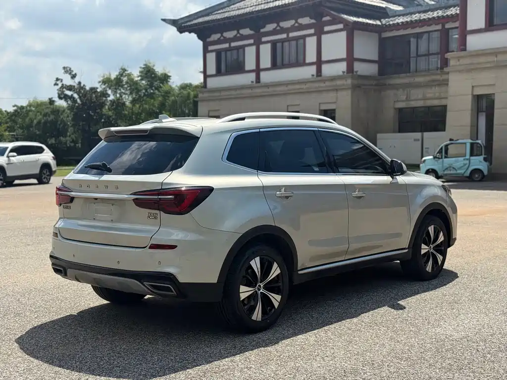 Roewe RX5 — миниатюра 6