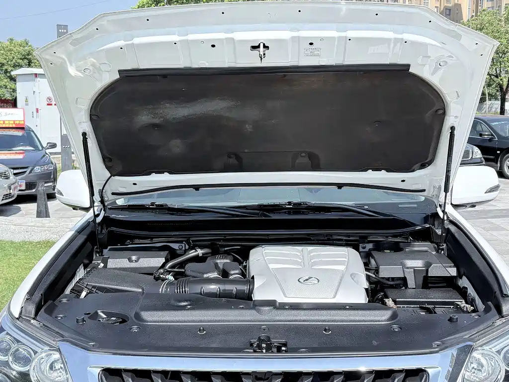 Lexus GX — миниатюра 24