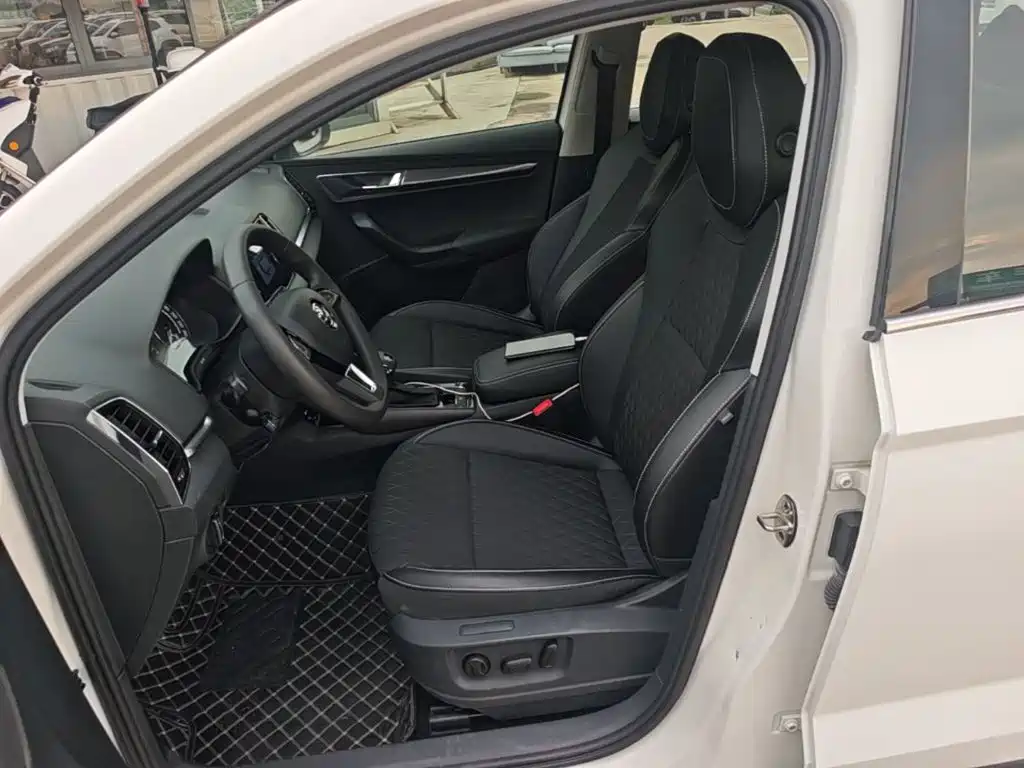 Skoda Karoq — миниатюра 15