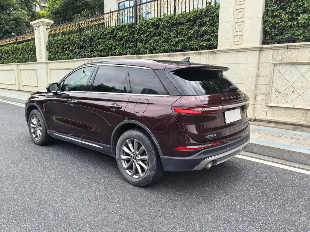 Lincoln Corsair 2020 2.0T Premium