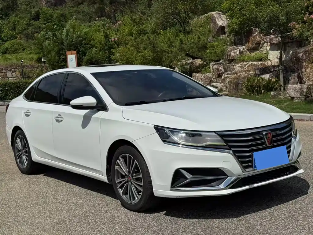 Roewe Roewe i6 Classic — миниатюра 2