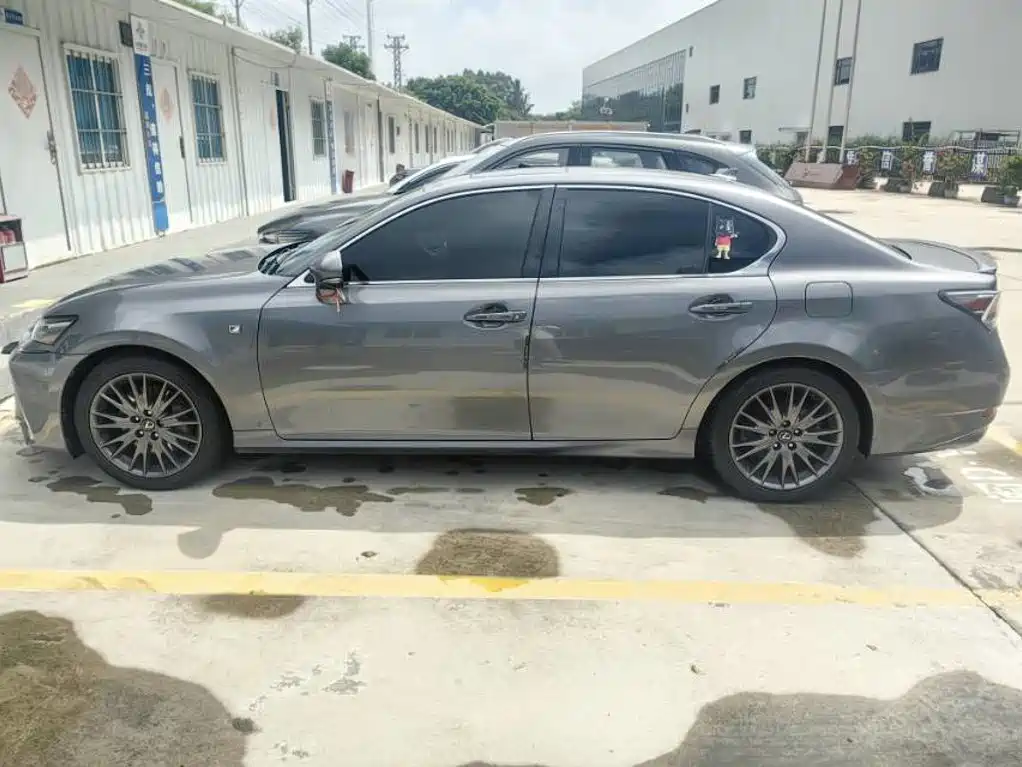 Lexus GS — миниатюра 2