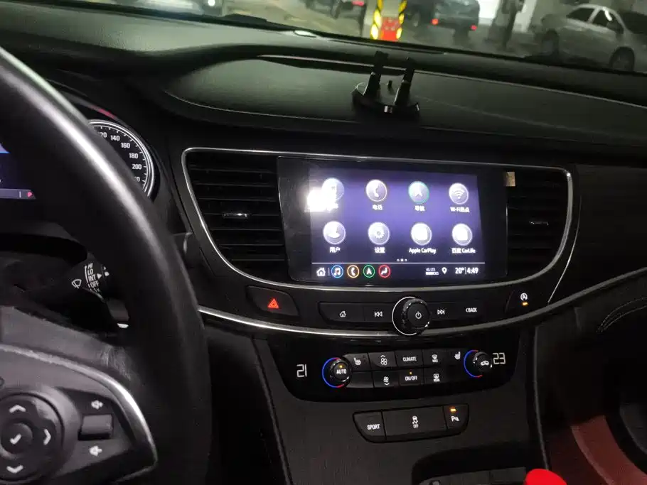 Buick LaCrosse — миниатюра 13