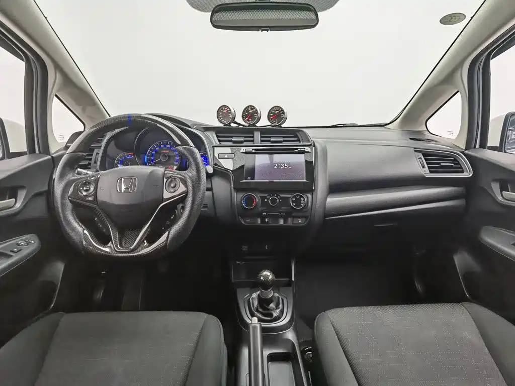Honda Fit — миниатюра 5
