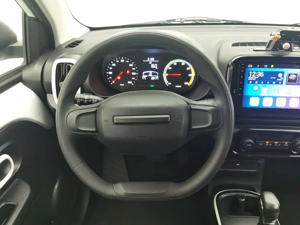 Roewe Clever — миниатюра 11