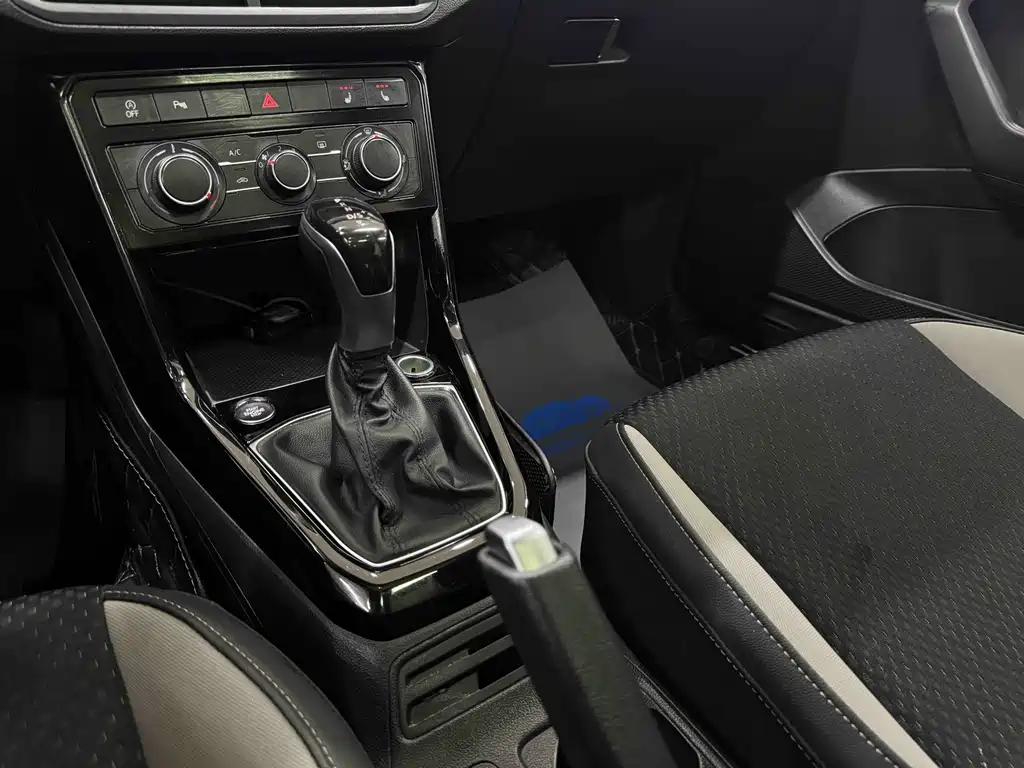 VOLKSWAGEN EXPLORING THE SHADOW