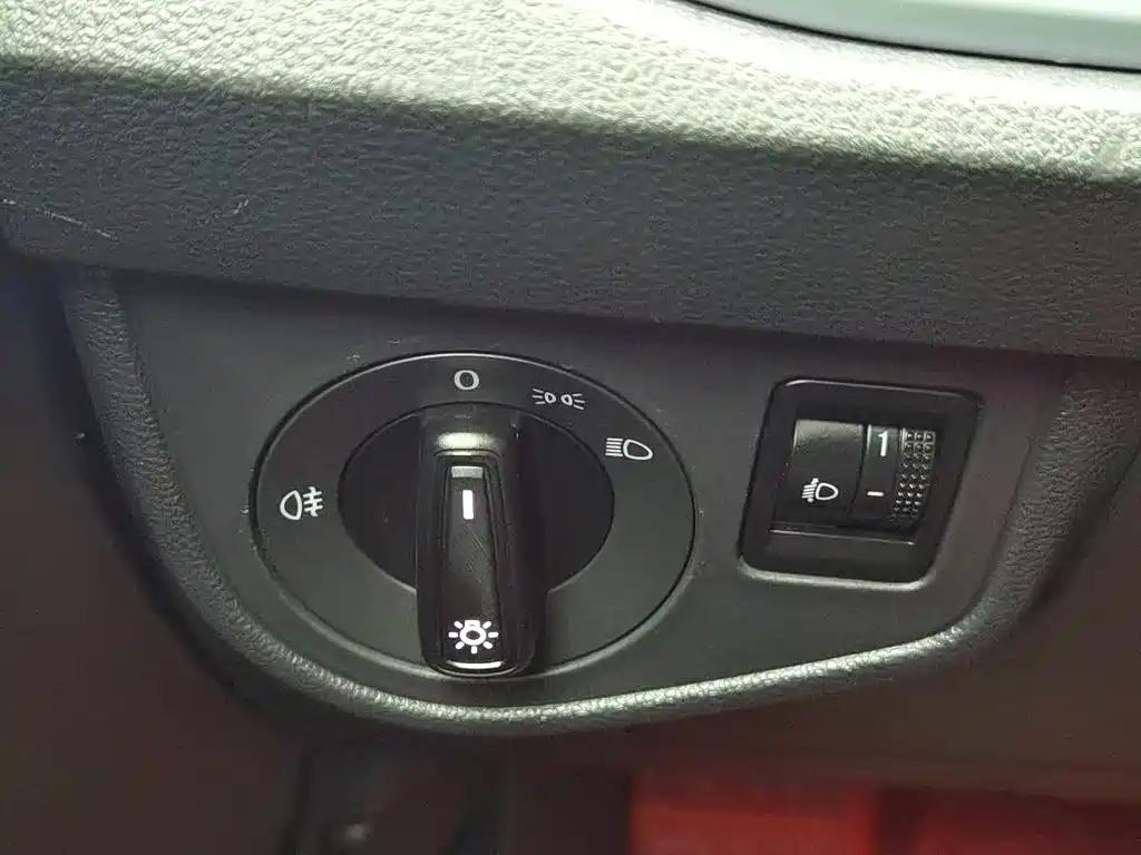 Volkswagen Polo — миниатюра 21