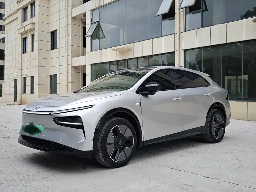 XPeng G7 — миниатюра 3