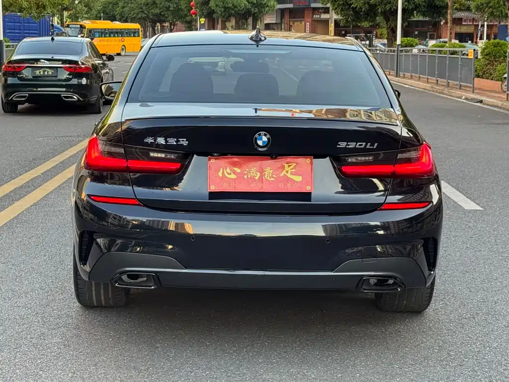 BMW 3 Series — миниатюра 5