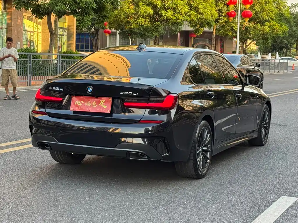 BMW 3 Series — миниатюра 4
