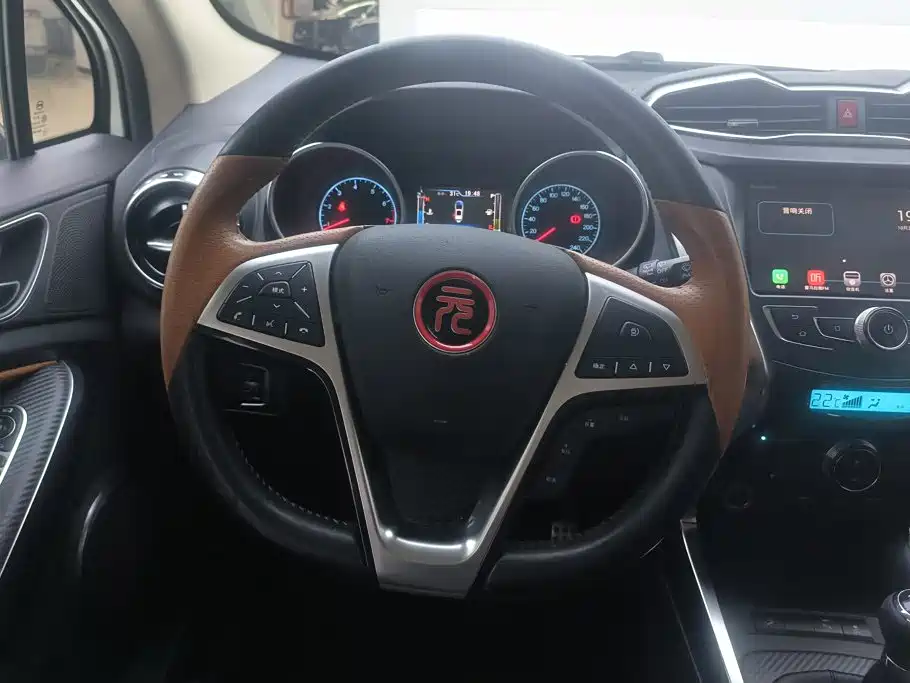 BYD Yuan — миниатюра 15