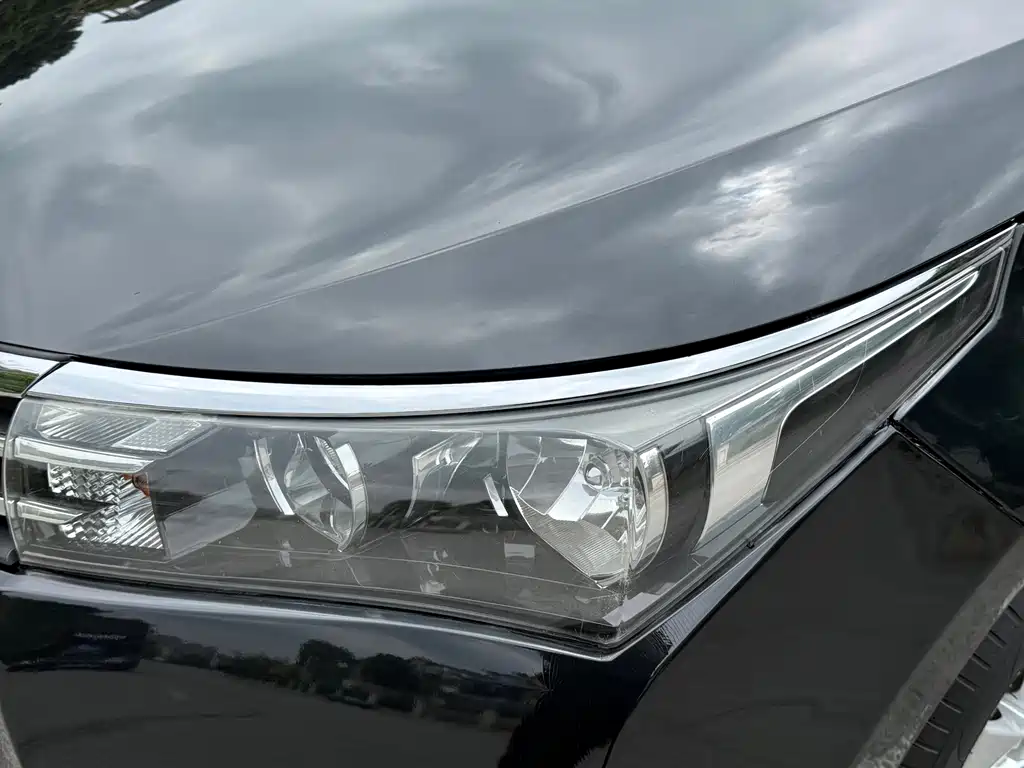 Toyota Corolla — миниатюра 3