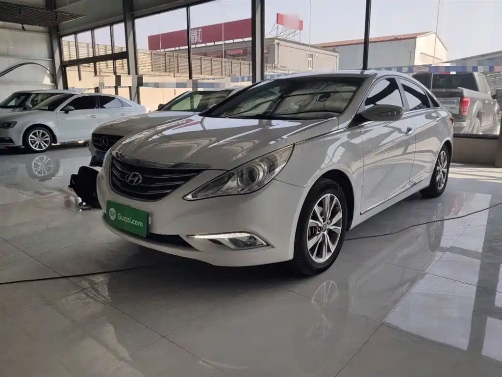 Hyundai Sonata 2015
