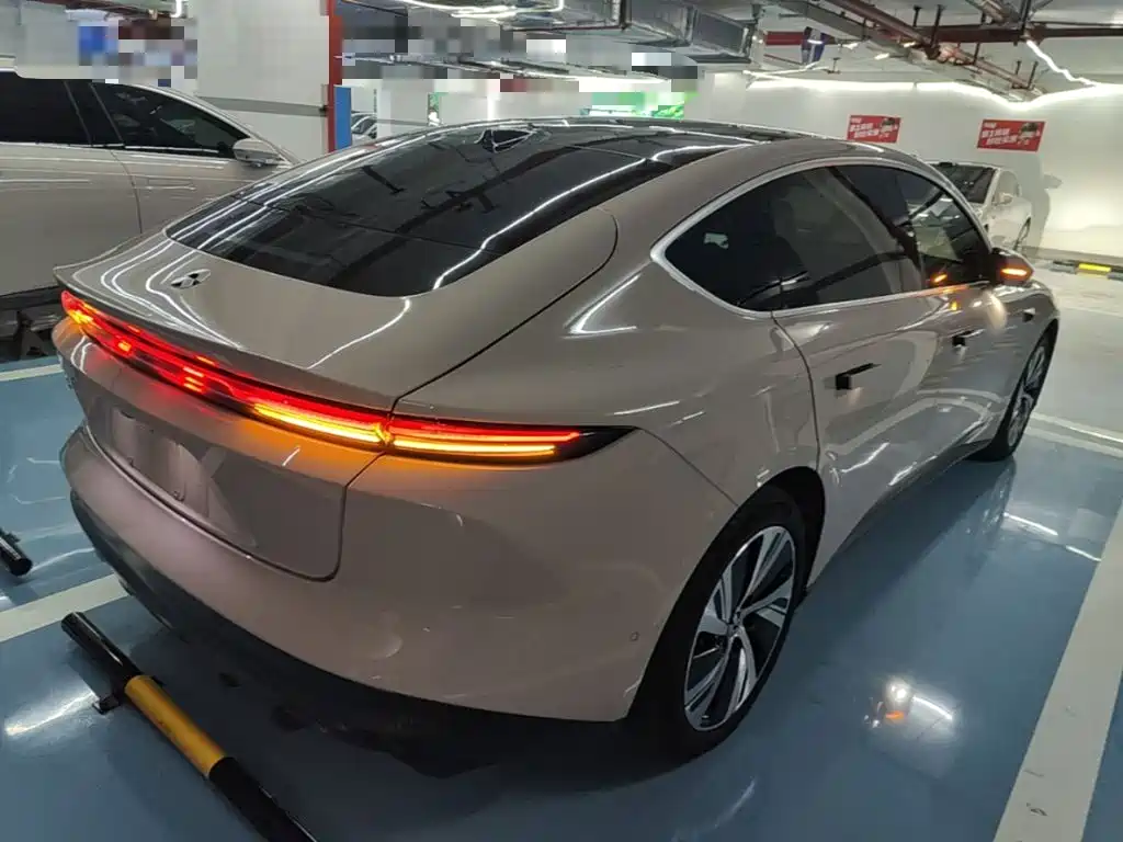 NIO ET5 — миниатюра 7