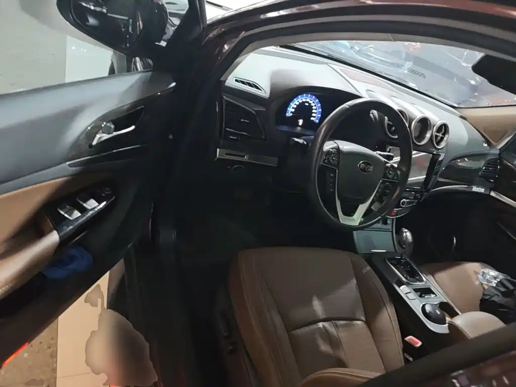 BYD S7 — миниатюра 16
