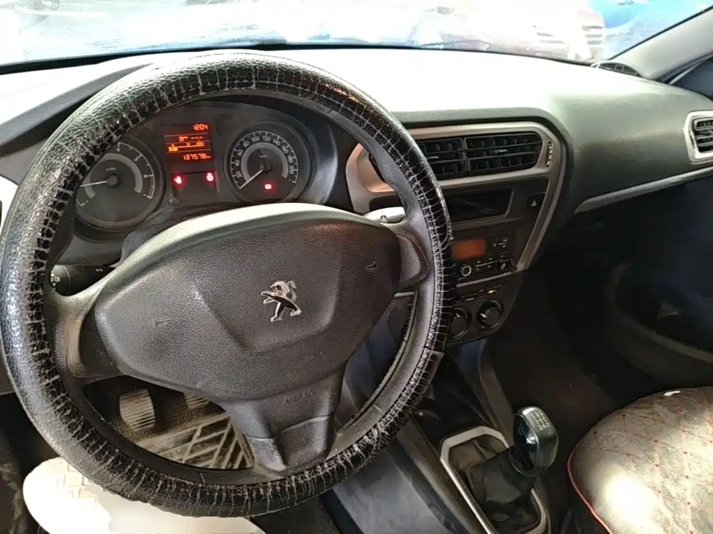 Peugeot 301 — миниатюра 10