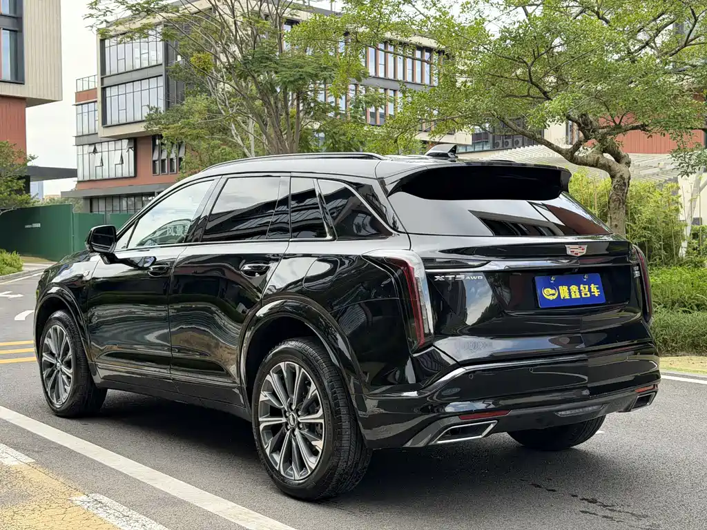 Cadillac XT5 — миниатюра 8