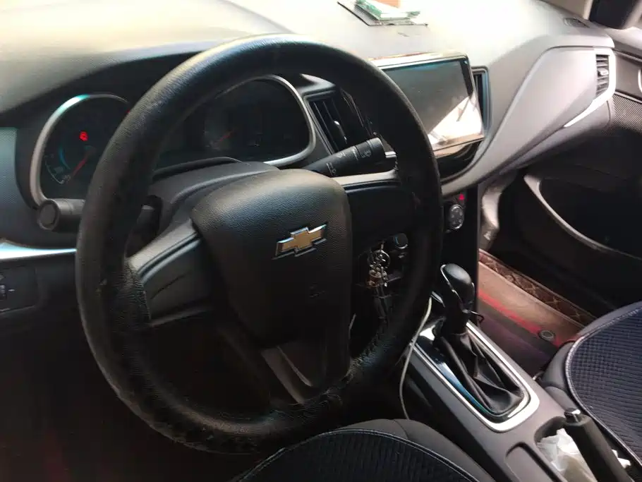 Chevrolet Cavalier — миниатюра 12