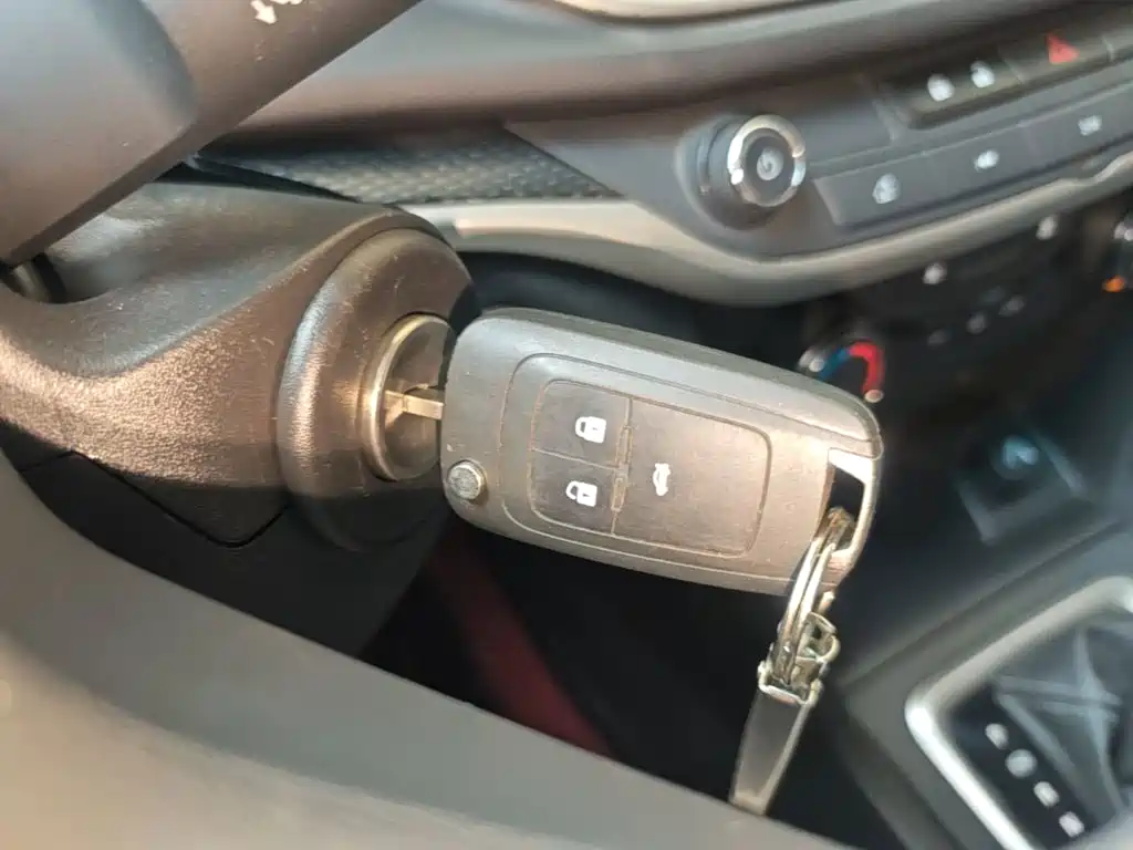 Buick Excelle — миниатюра 9