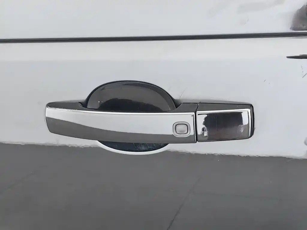 Land Rover Sport — миниатюра 18