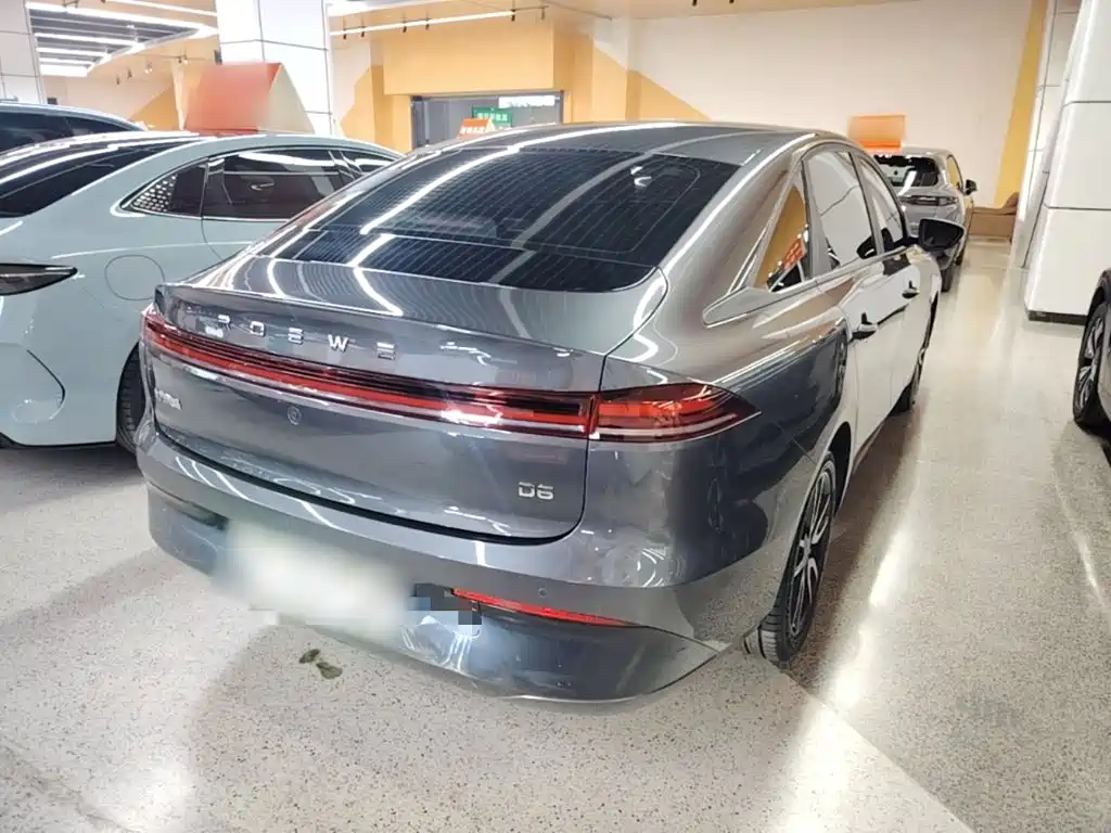 Roewe Young Wai D6 — миниатюра 7