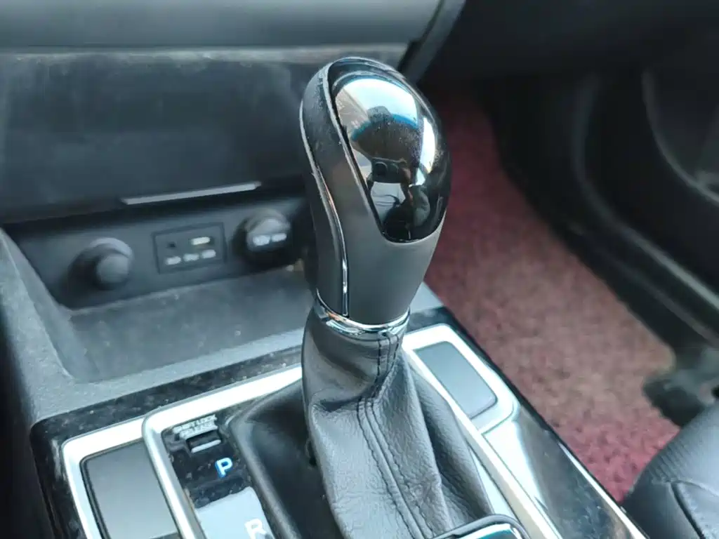 Hyundai Mistra — миниатюра 19