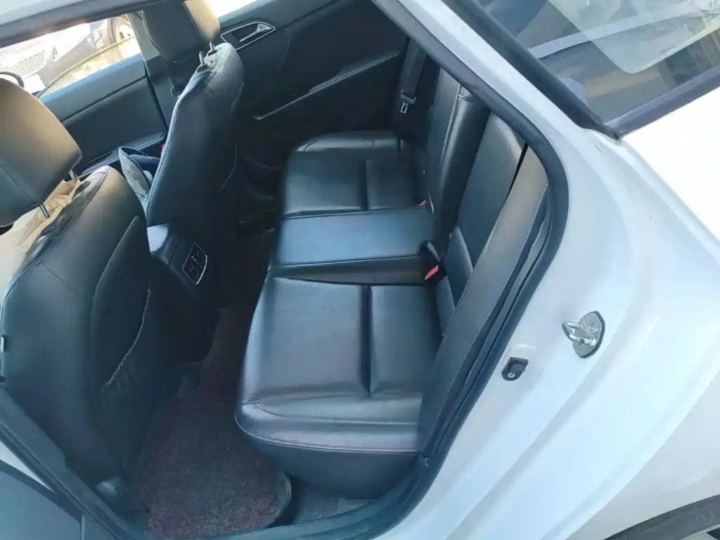 Hyundai Mistra — миниатюра 22