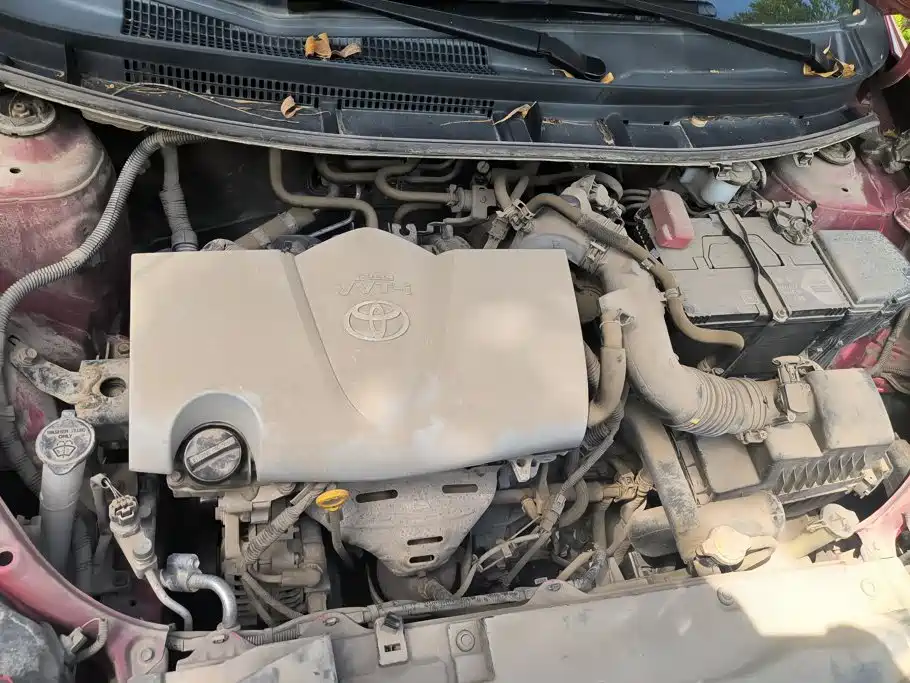 Toyota Vios FS — миниатюра 10