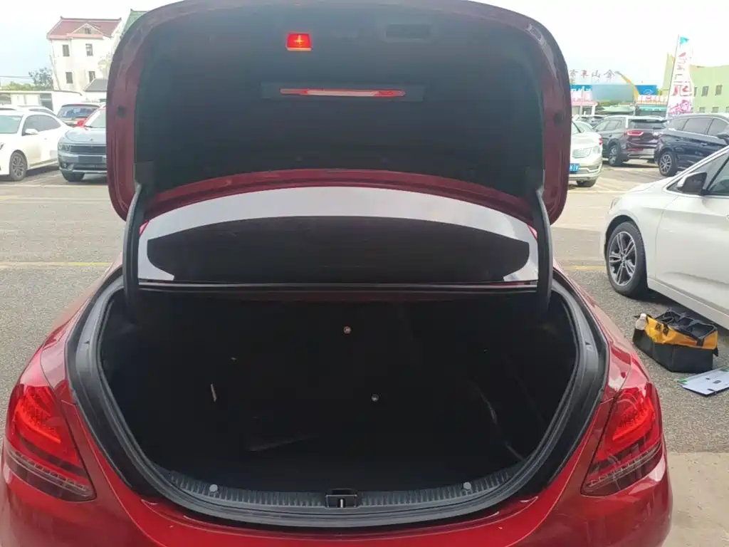 Mercedes-Benz C-Class — миниатюра 19