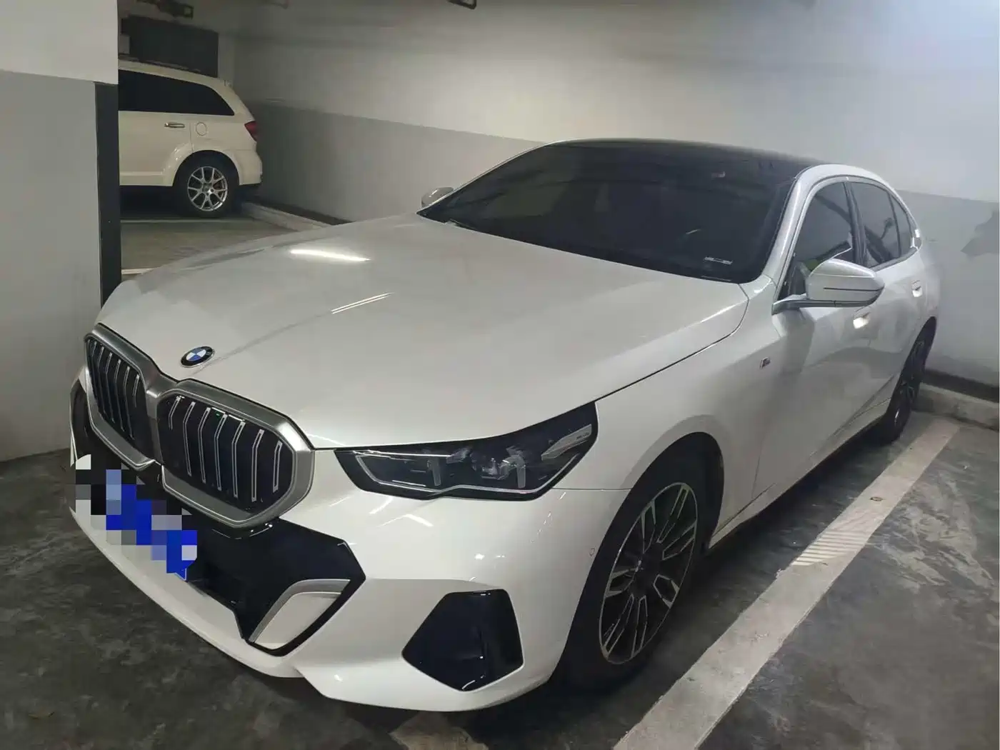 宝马5系 2024款 530Li 领先型 M运动套装 2024