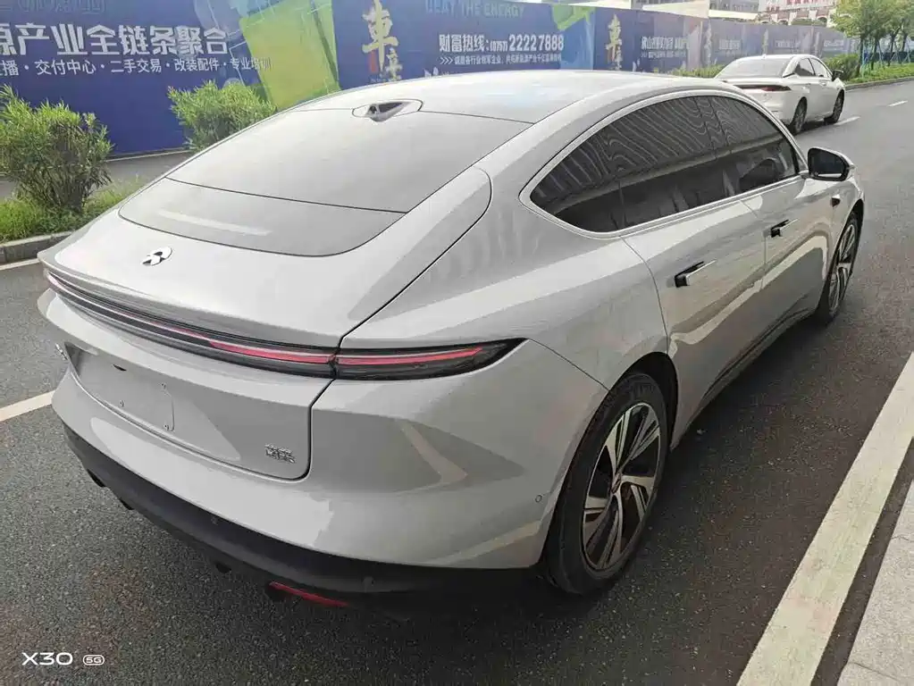 NIO ET5 — миниатюра 9