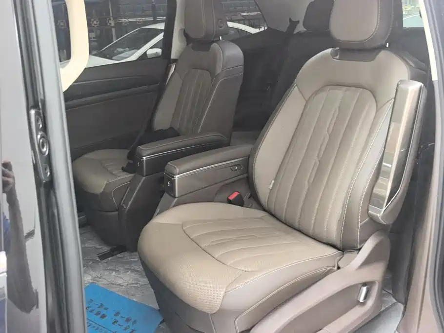 Volkswagen Viloran — миниатюра 11