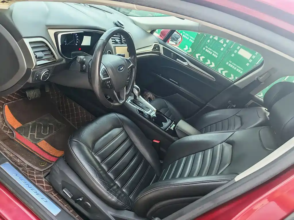 Ford Mondeo — миниатюра 6