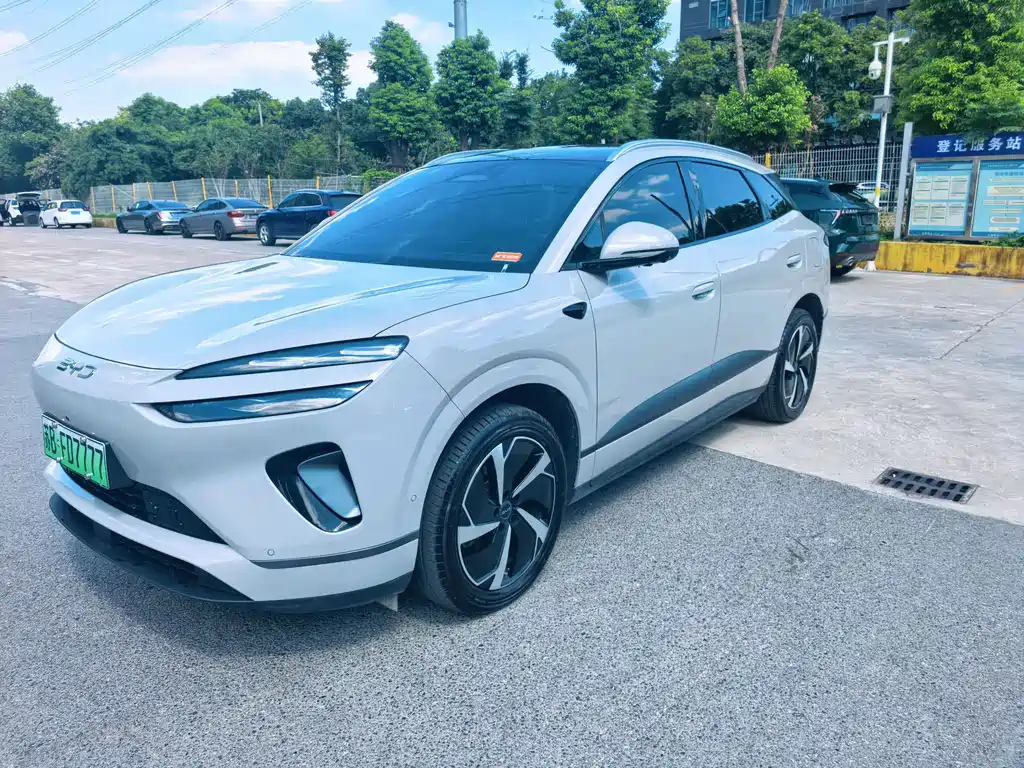 BYD Sealion 06