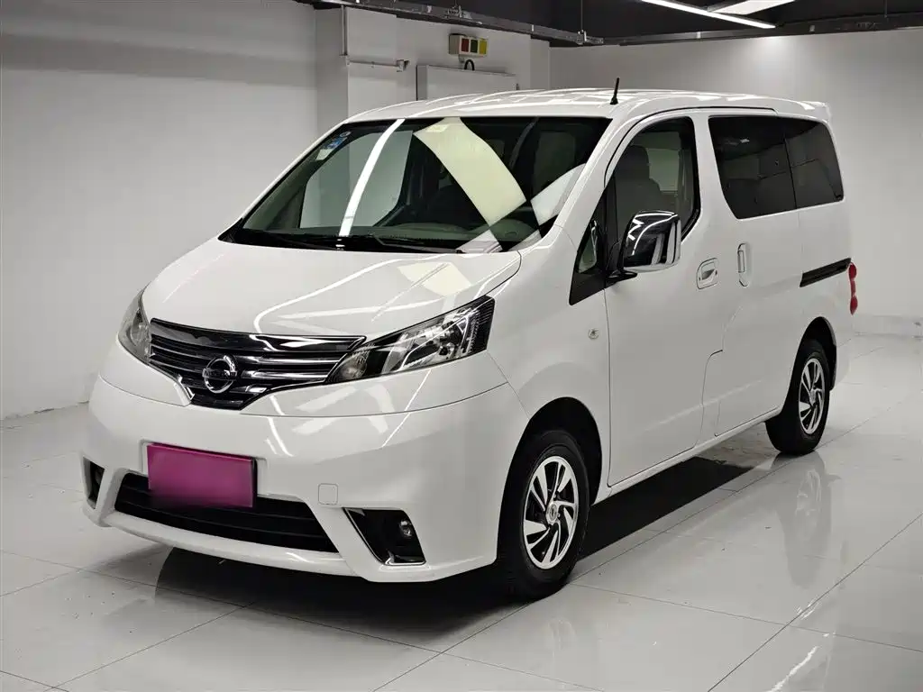 Nissan NV200 2019