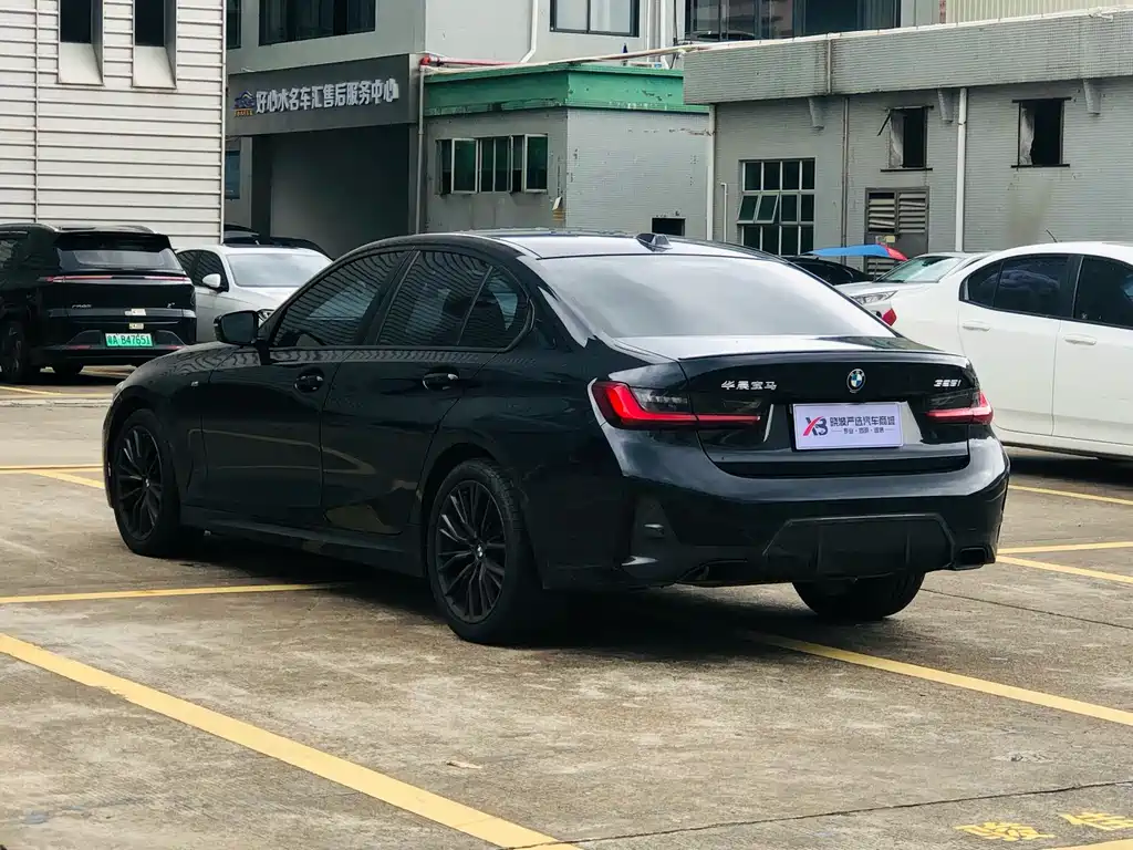 BMW 3 Series — миниатюра 6