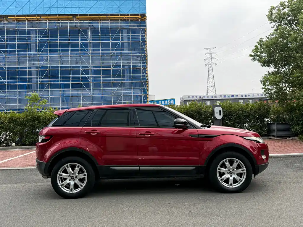 Land Rover Evoque (Import) — миниатюра 4