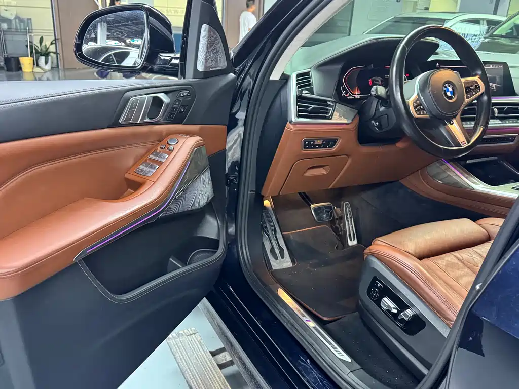 BMW X7 — миниатюра 4