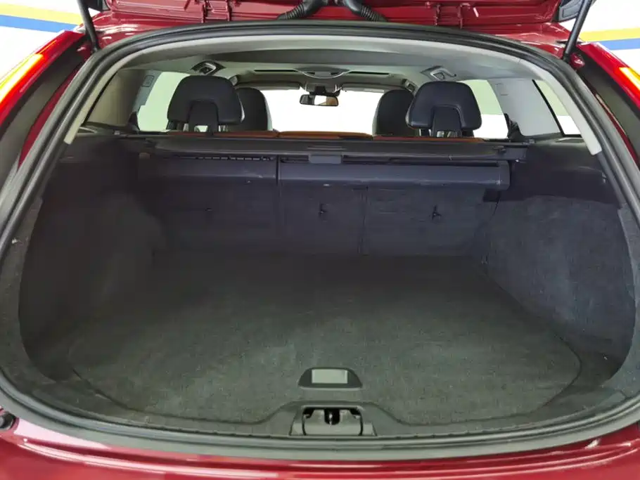 Volvo V60 — миниатюра 4