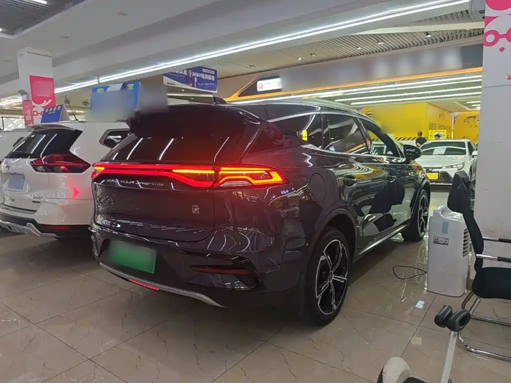 BYD Tang New Energy — миниатюра 7